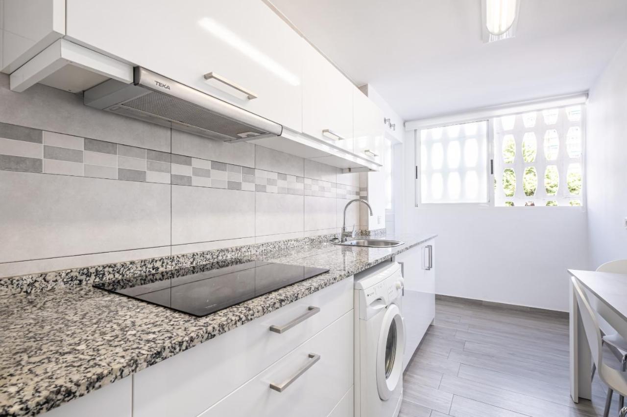 Ilice 3-D Apartment Levante Beach Benidorm Bagian luar foto