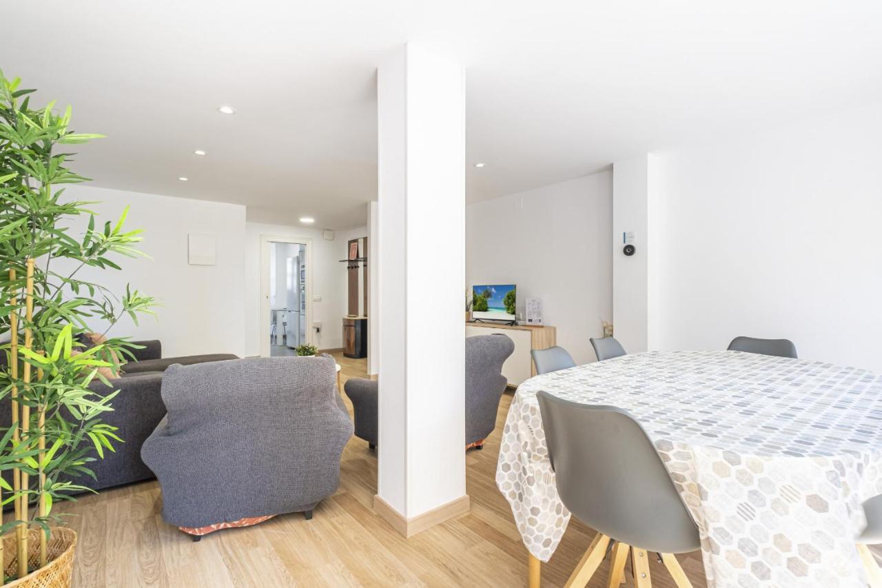 Ilice 3-D Apartment Levante Beach Benidorm Bagian luar foto
