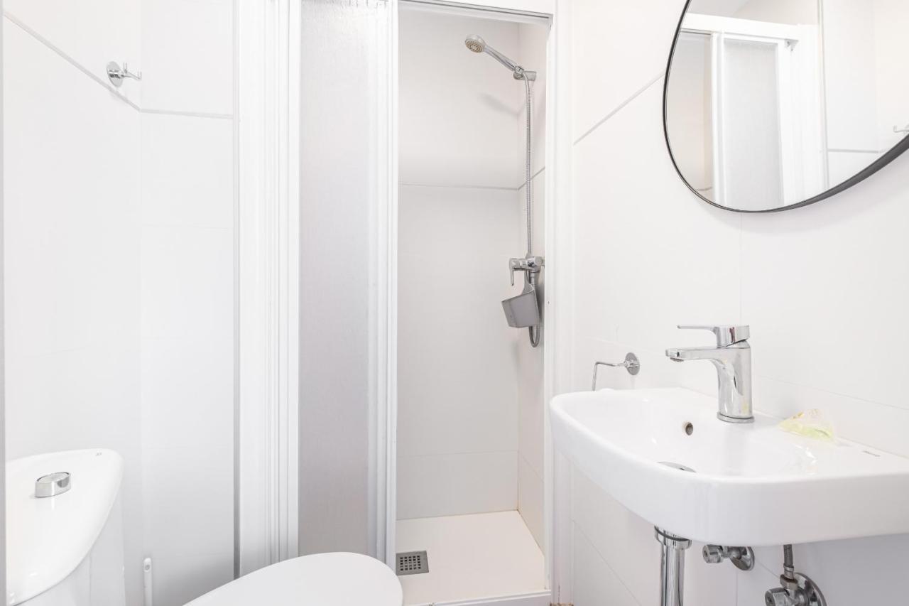 Ilice 3-D Apartment Levante Beach Benidorm Bagian luar foto